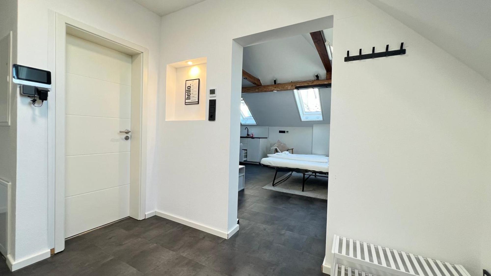 Ludwigshome - Zentrale Lage, Luxusbad, Workspace, Klima Λούντβιχσμπουργκ Εξωτερικό φωτογραφία